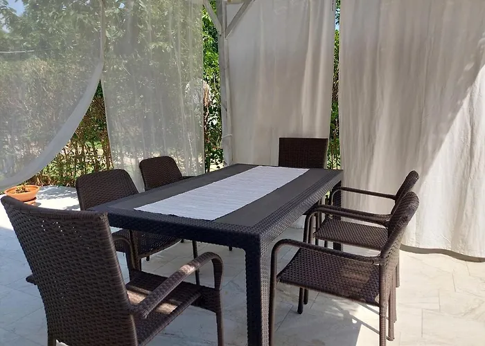 Parenzana Apartman *