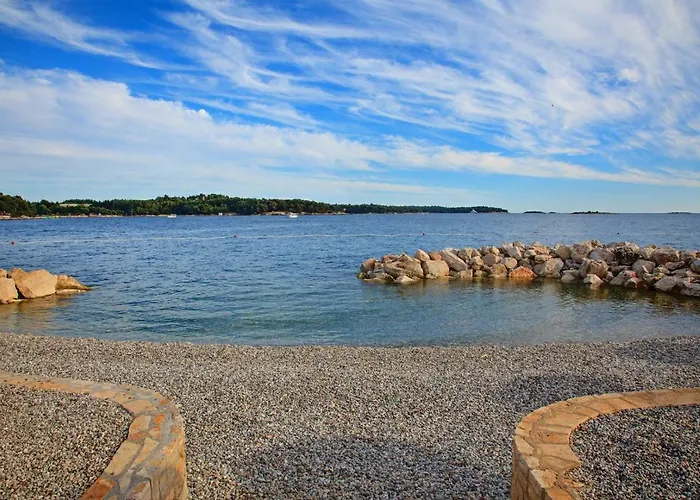 Parenzana アパート ポレッチ